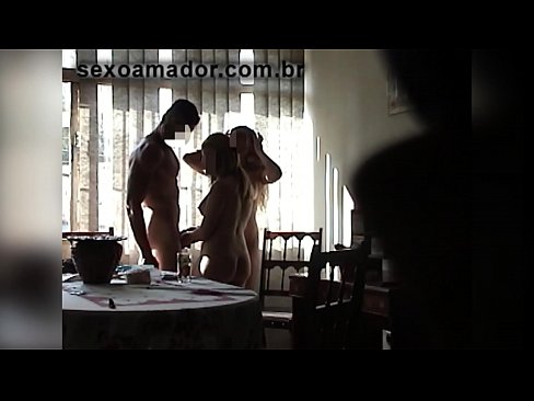 ❤️ جنسی دوست ایک دیو آدمی اور اس کے ساتھ ایک تھریسم کو مدعو کرتے ہیں۔ ❤❌ پر ur.sexflashgame.ru ❌